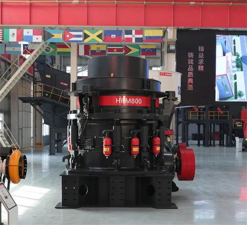 國際國內(nèi)市場雙聚焦 紅星集團(tuán)持續(xù)研發(fā)新型礦山設(shè)備