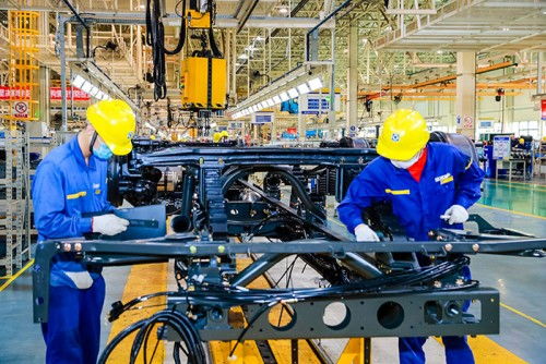 徐工發(fā)布21款新能源產(chǎn)品，加速重卡換電與汽輪機(jī)技術(shù)革新